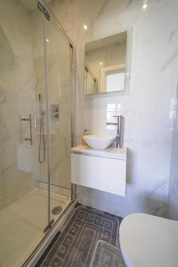 Star London Bell Lane 3-Bed Haven Hendon Exterior foto